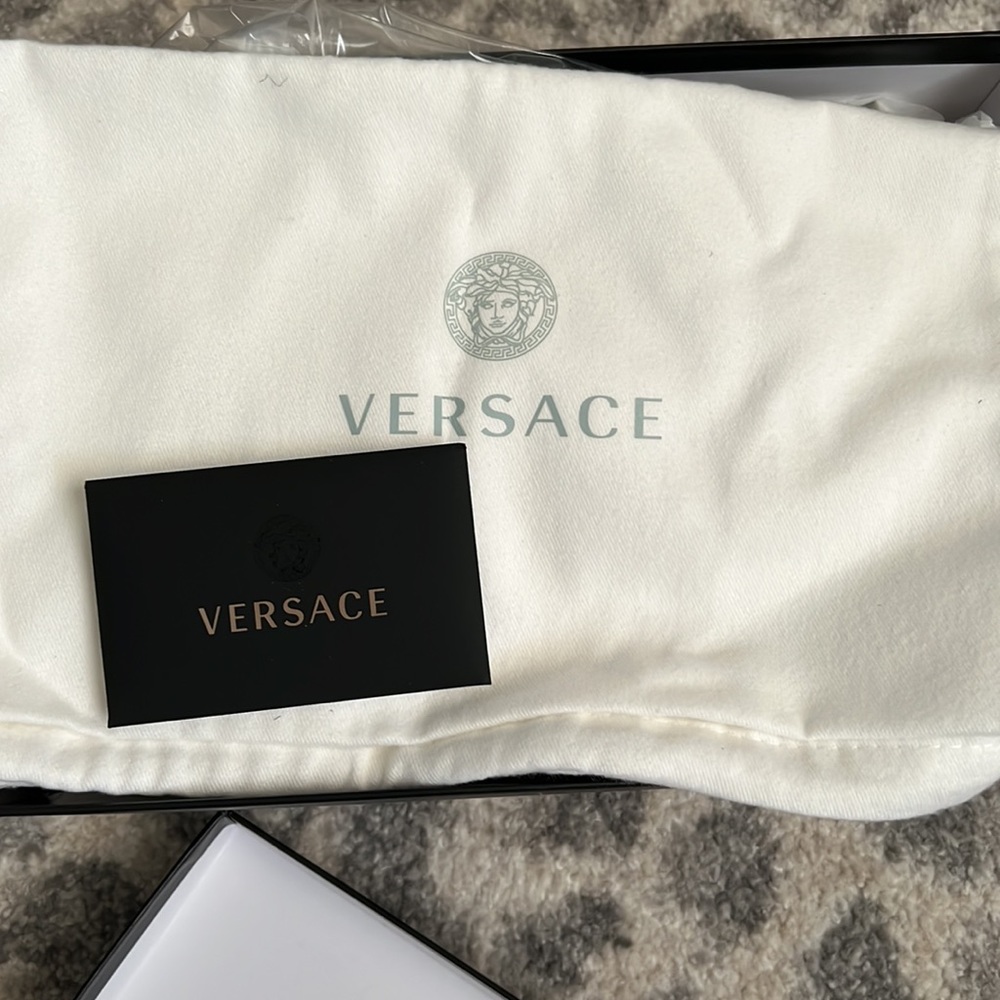 Authentic Versace sandals - Picture 4 of 6